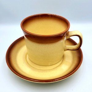 Vintage Wedgwood "Sahara" cup and saucer (2 sets)